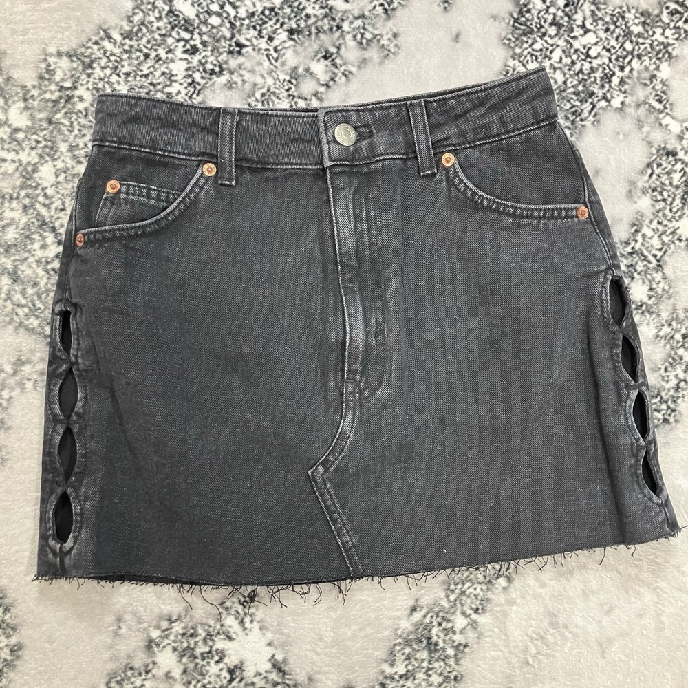 Topshop Black Denim Mini Skirt Side Cutout Distressed Raw‎ Hem Womens Size 4
